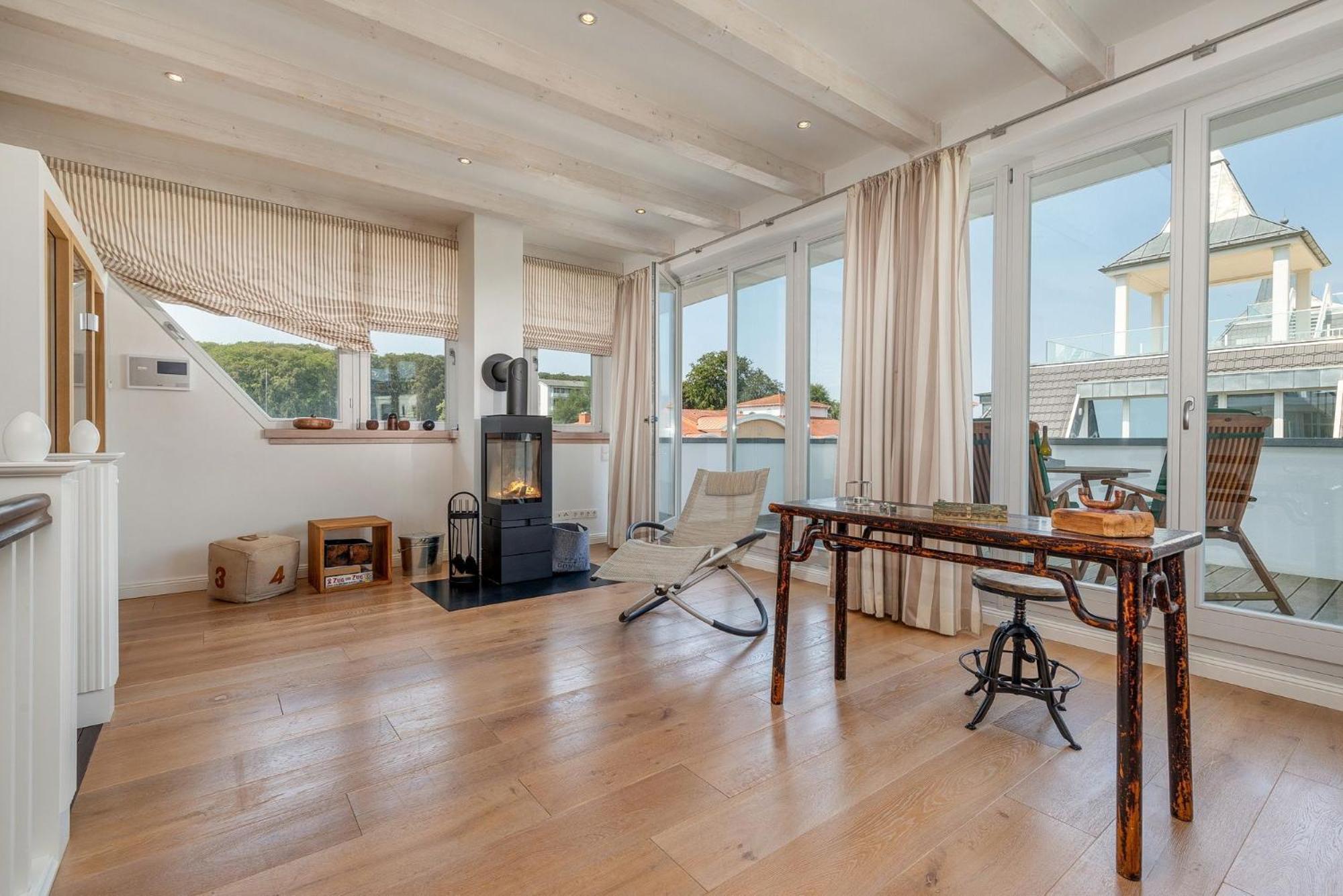 Villa Theres Penthouse Seaside Sellin  Exterior photo